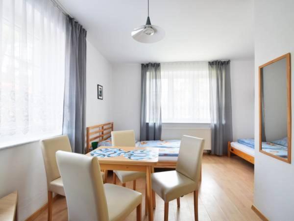 미엘노 Dom Pod Sosnami B&B 외부 사진