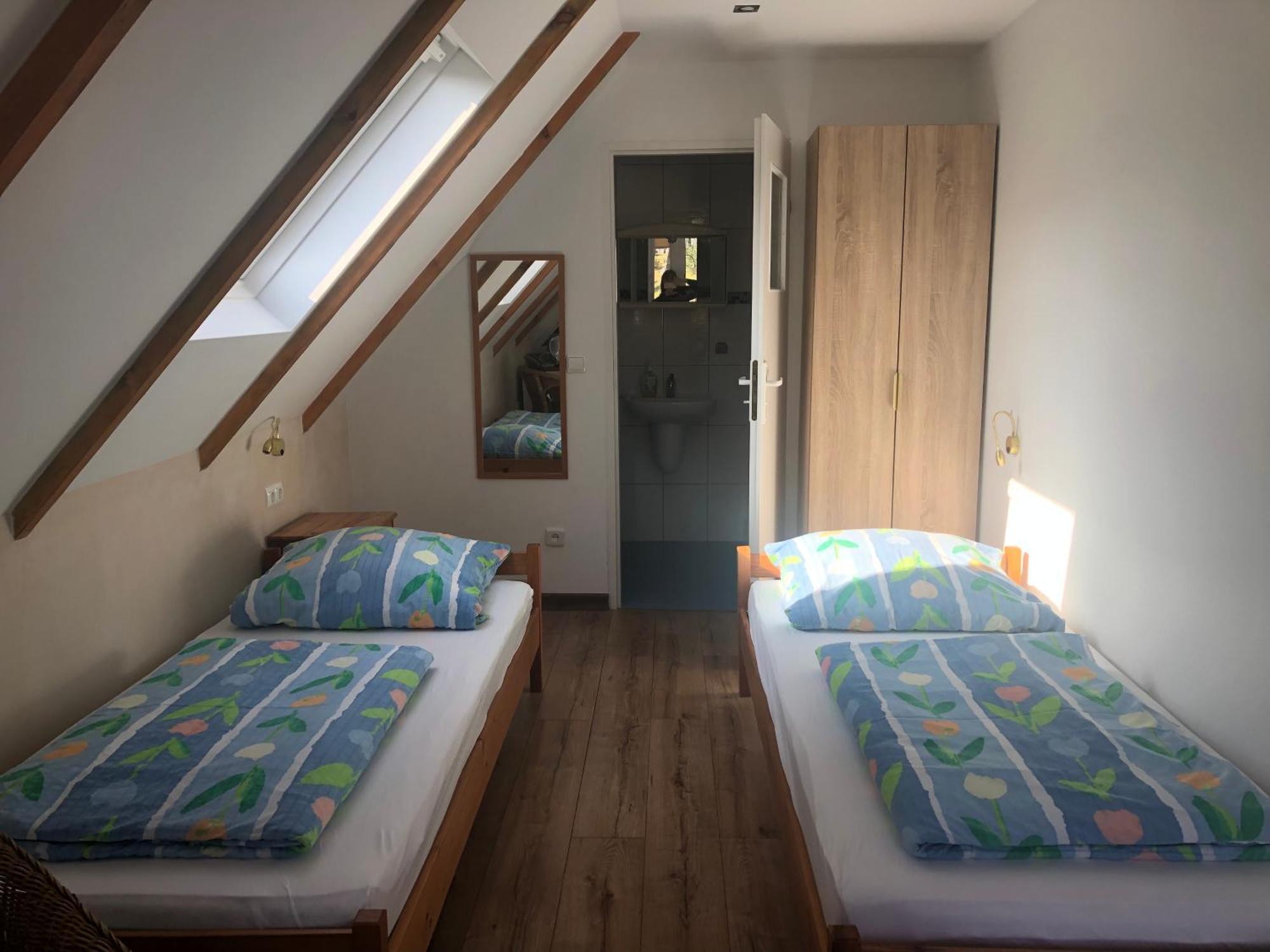 미엘노 Dom Pod Sosnami B&B 외부 사진